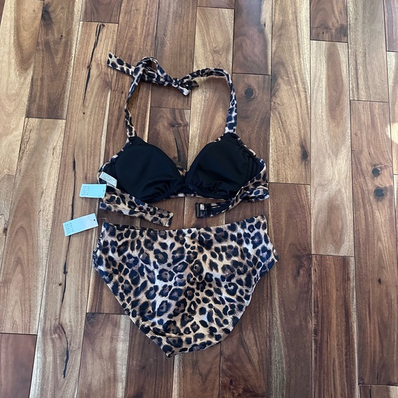 WHBM small cheetah print 2 piece bikini NWT - Picture 5 of 7